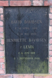 picture 00850-1-1-AF-dec2011.JPG