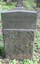 picture 01449-1-2-AF-apr2011.JPG