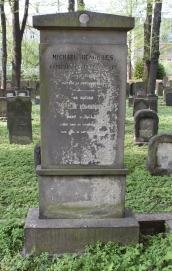 picture 01623-1-1-AF-apr2011.JPG