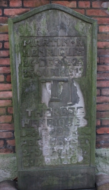 picture 01663-1-1-AF-dec2011.JPG