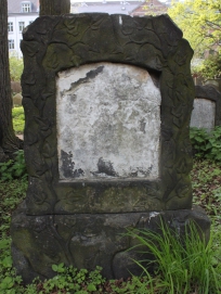 picture 03667-1-1-AF-apr2011.JPG