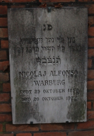 picture 04398-1-1-AF-dec2011.JPG